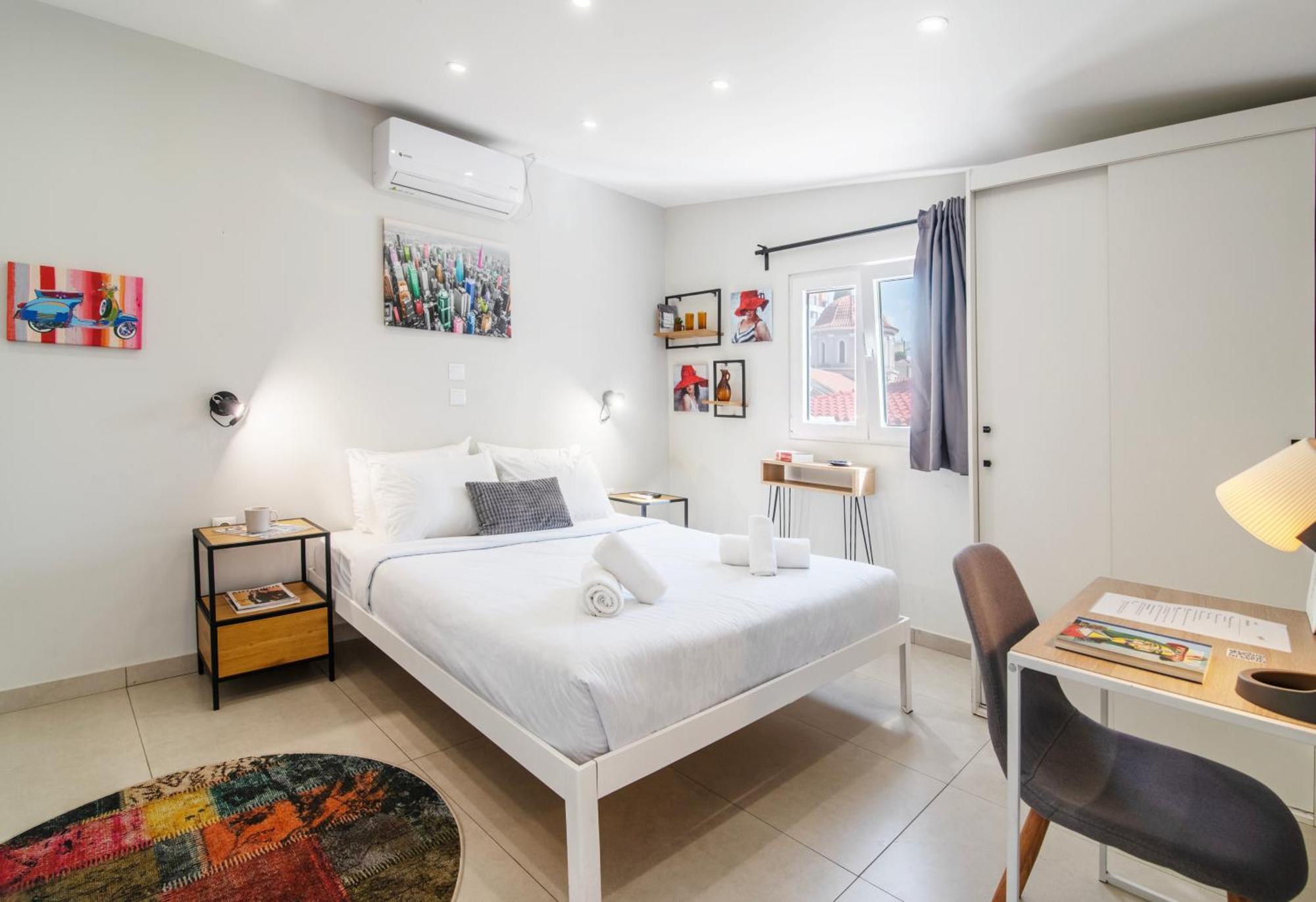 Chic Rooftop Studio W/ Terrace - Near Acropolis Афины Экстерьер фото